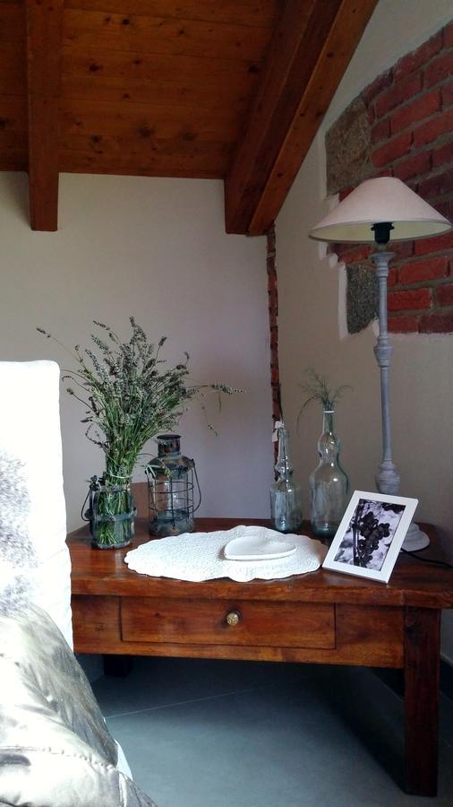 Relais Profumo Di Vino Bed & Breakfast Borgomanero Bagian luar foto
