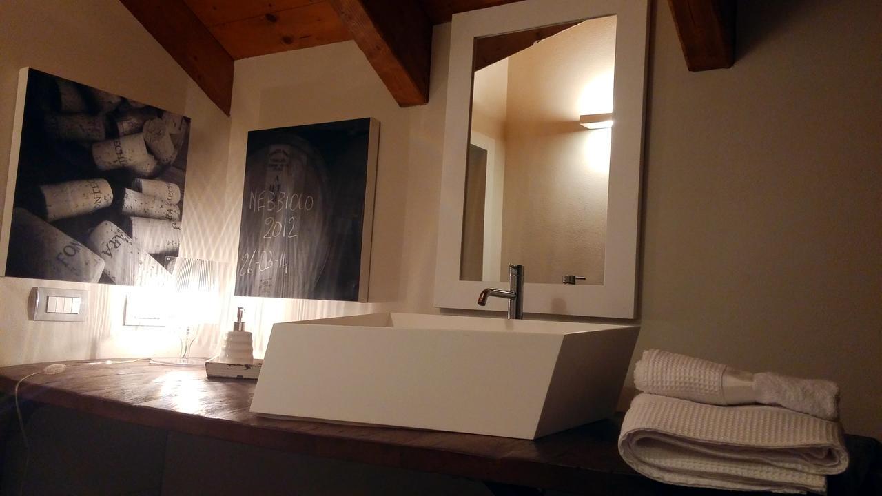 Relais Profumo Di Vino Bed & Breakfast Borgomanero Bagian luar foto