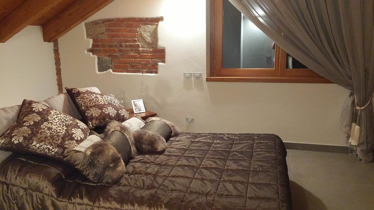Relais Profumo Di Vino Bed & Breakfast Borgomanero Bagian luar foto